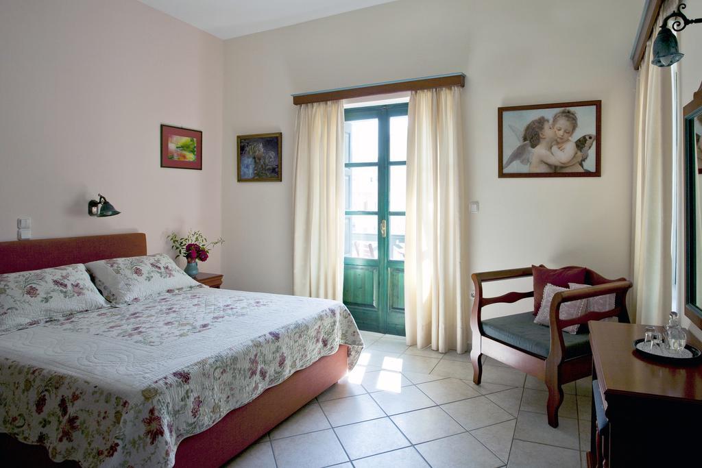 Apollon Hotel 2*